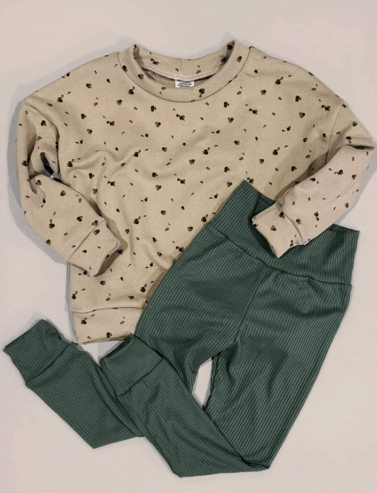 2T RTS Dolman & Leggings