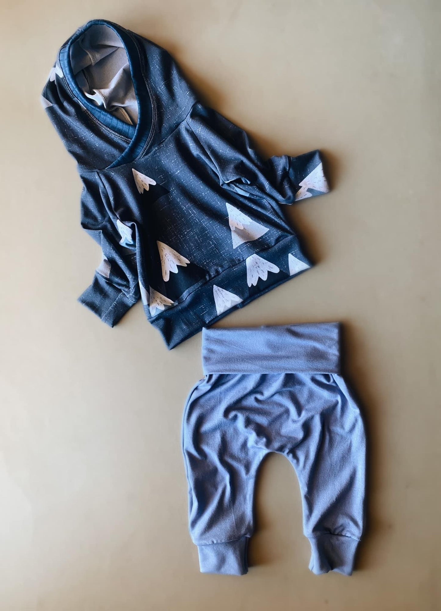 R. Huckfeldt - RTS 3/6m Hoodie & Harems