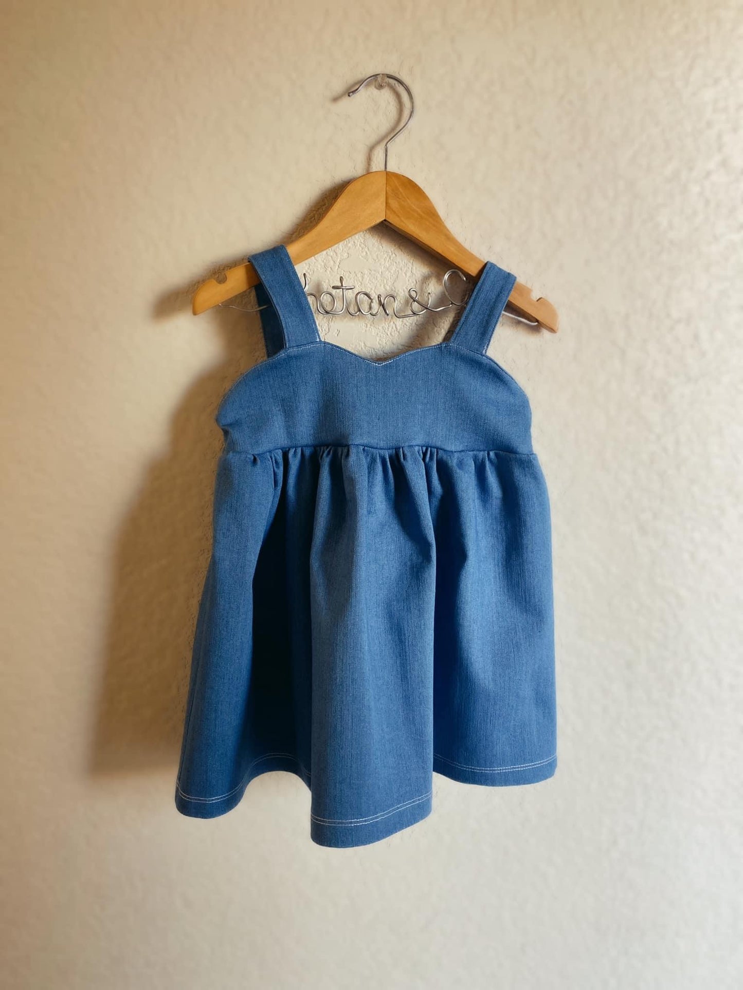 M. Huggins - RTS 2T Prairie Pinafore