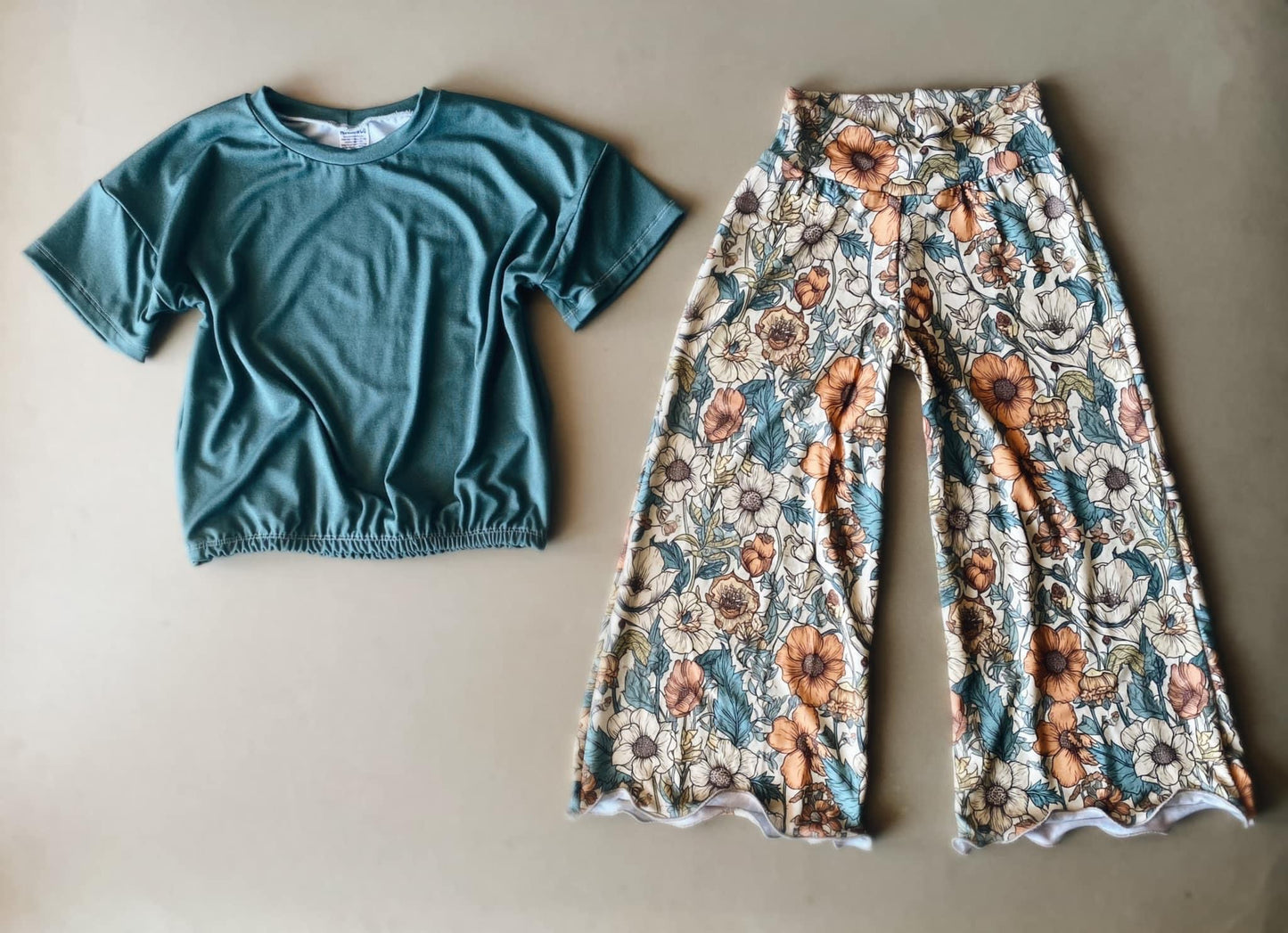 M. Dawn - RTS 3T Vintage Tee & Daphne Pant